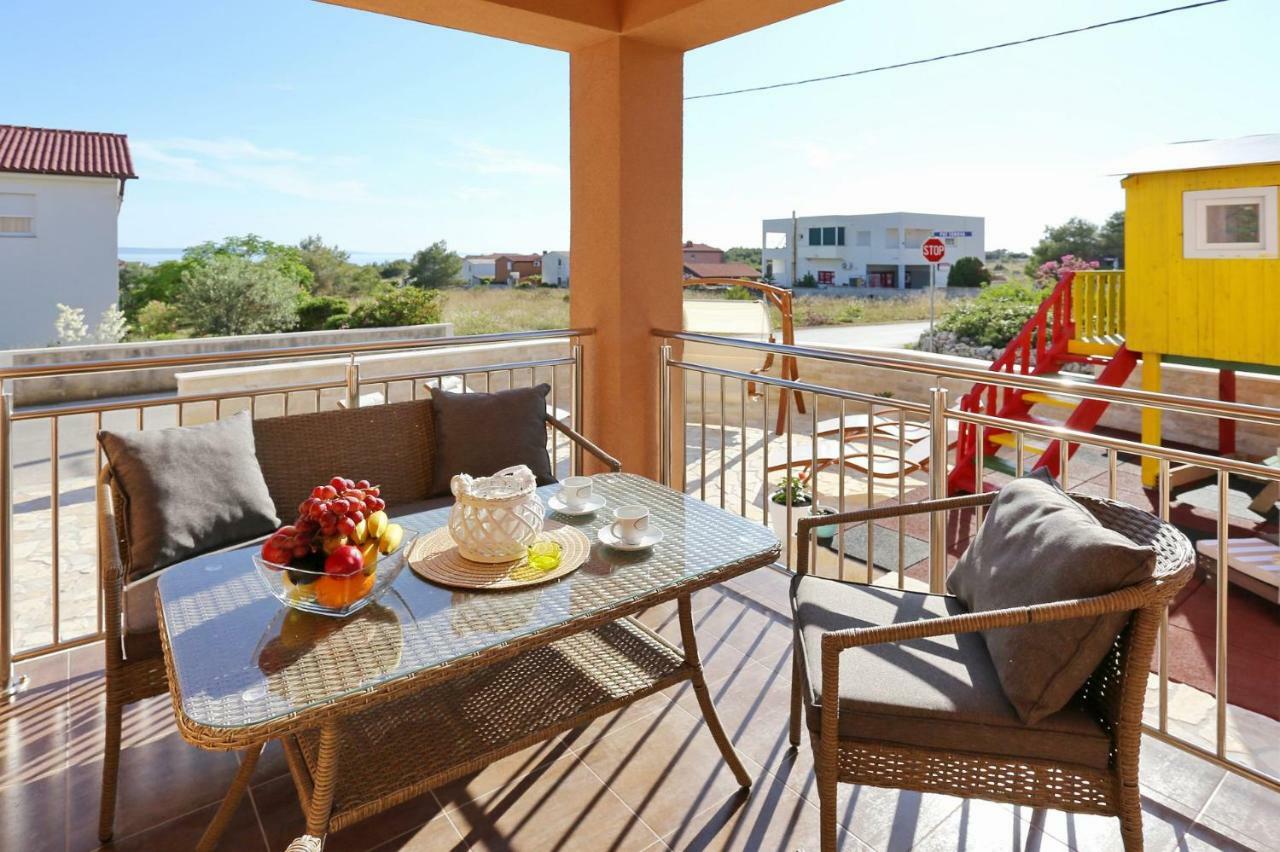Villa Nivel Vir Exteriér fotografie