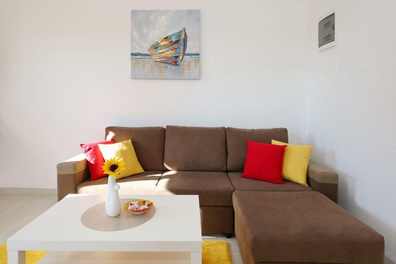 Villa Nivel Vir Exteriér fotografie