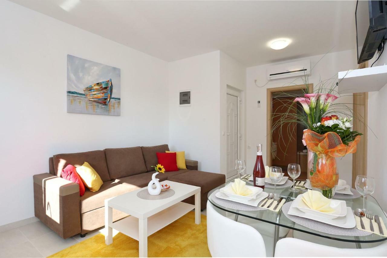 Villa Nivel Vir Exteriér fotografie