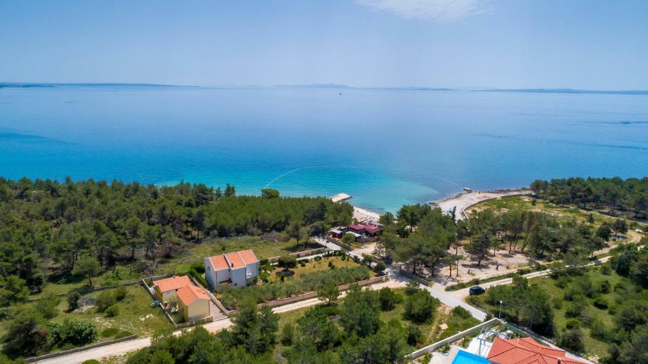 Villa Nivel Vir Exteriér fotografie