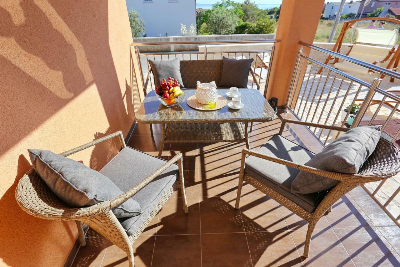 Villa Nivel Vir Exteriér fotografie