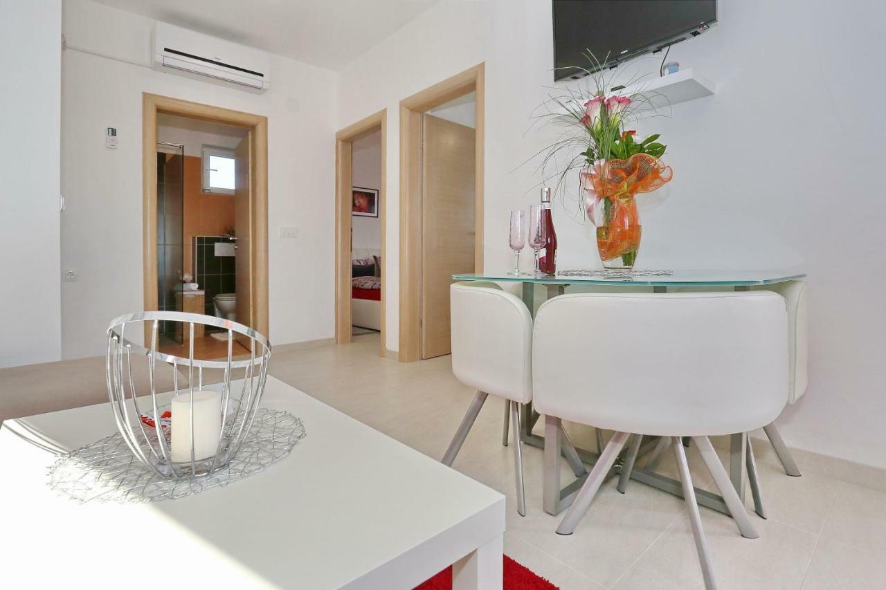 Villa Nivel Vir Exteriér fotografie
