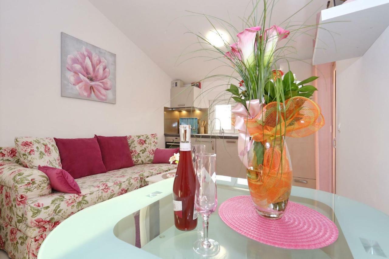 Villa Nivel Vir Exteriér fotografie