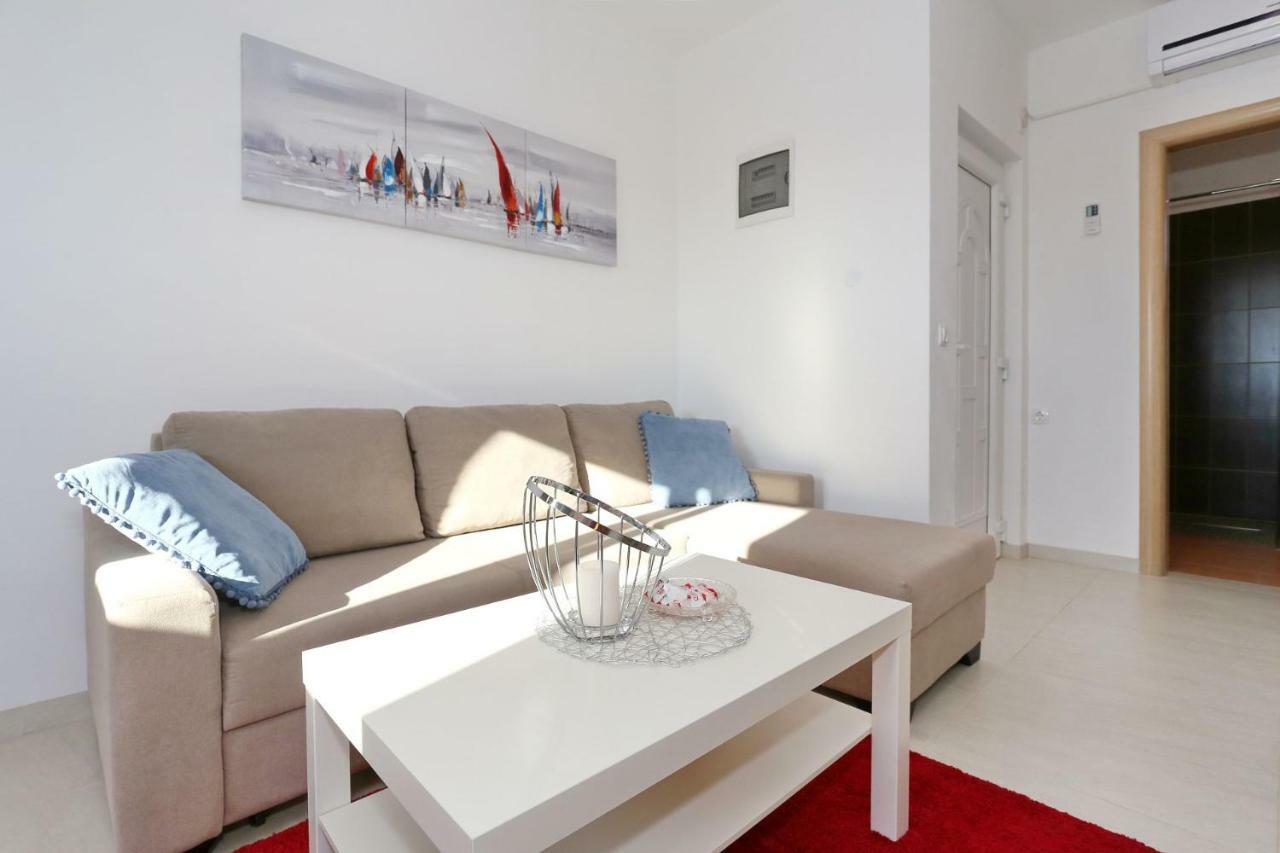Villa Nivel Vir Exteriér fotografie