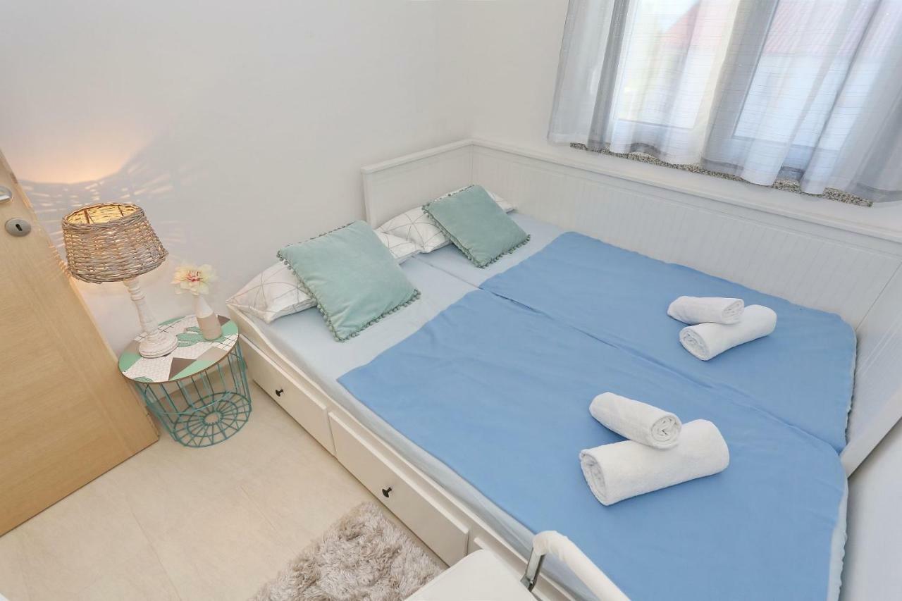 Villa Nivel Vir Exteriér fotografie